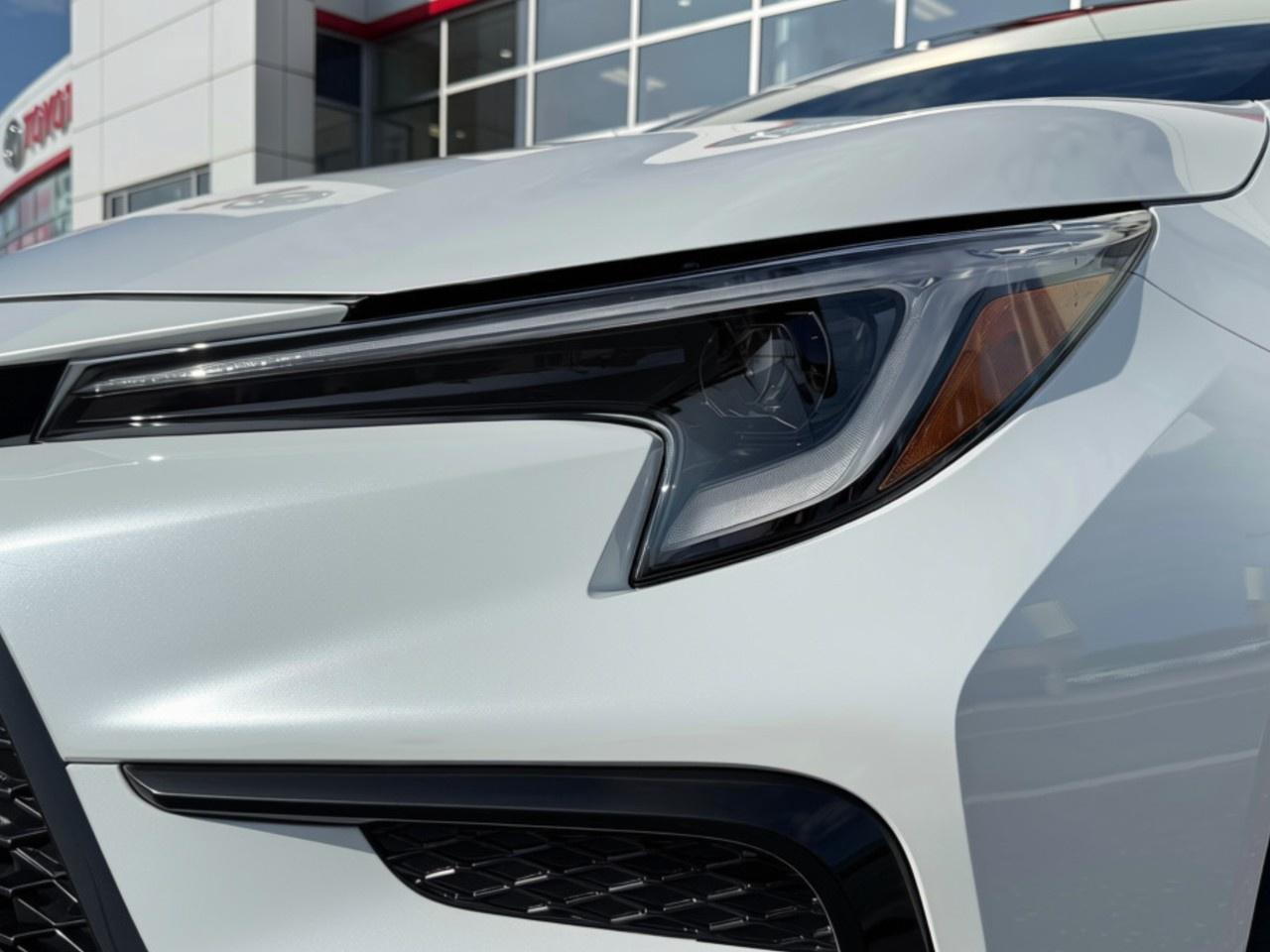 2026 Toyota Corolla XSE CVT Photo