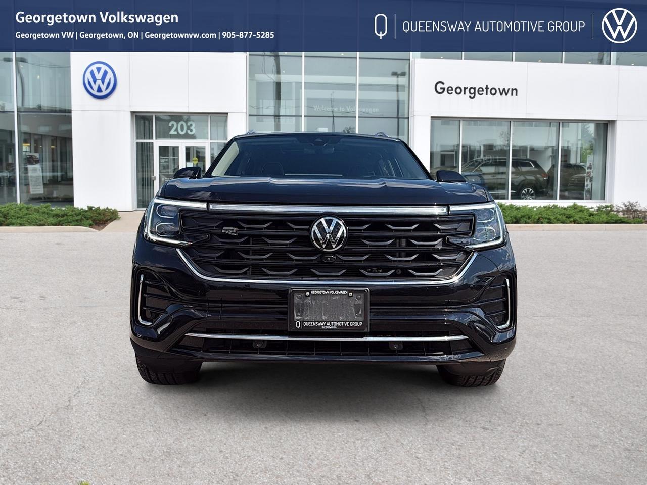 2024 Volkswagen Atlas Execline 4Motion   Pano Roof   Captain's Chair Pkg Photo