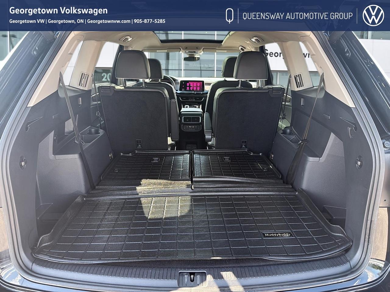 2024 Volkswagen Atlas Execline 4Motion   Pano Roof   Captain's Chair Pkg Photo