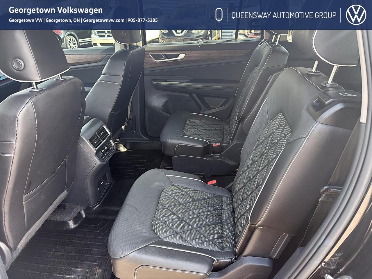 2024 Volkswagen Atlas Execline 4Motion   Pano Roof   Captain's Chair Pkg Photo