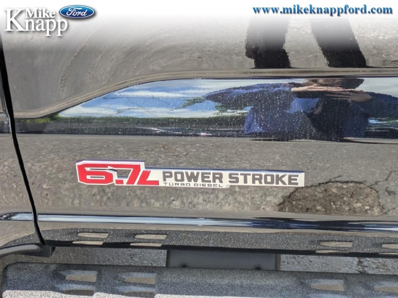 2026 Ford F-350 Super Duty Lariat Photo