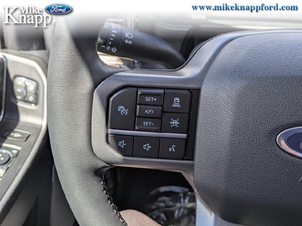2026 Ford F-350 Super Duty Lariat Photo