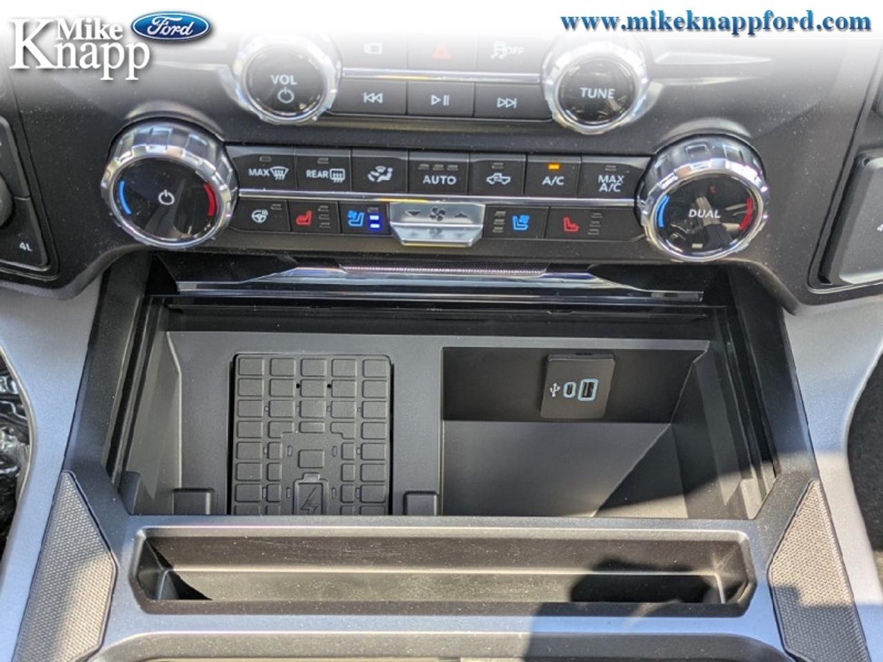 2026 Ford F-350 Super Duty Lariat Photo