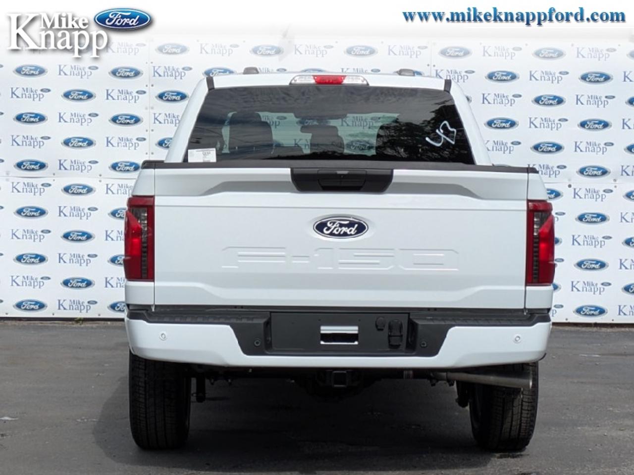 2026 Ford F-150 XLT Photo3