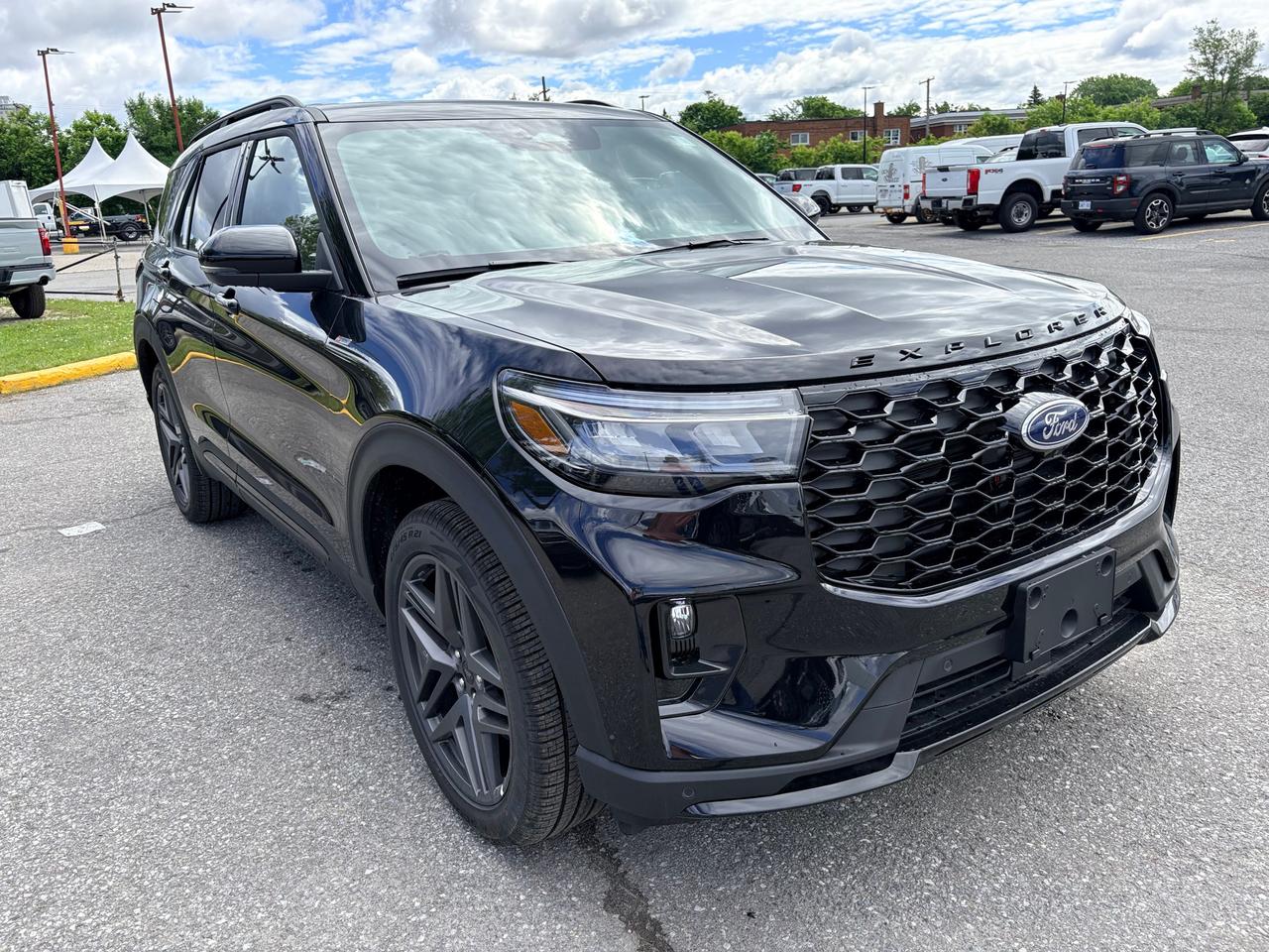 2026 Ford Explorer ST-Line 4dr 4x4 Photo