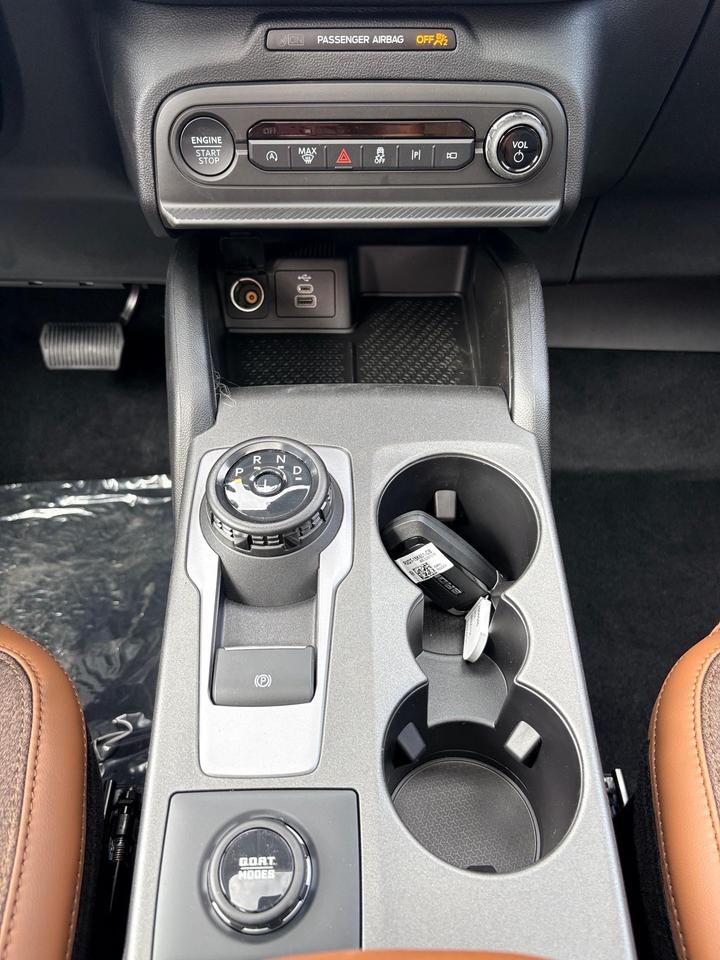 2026 Ford Bronco Sport Outer Banks 4dr 4x4 Photo