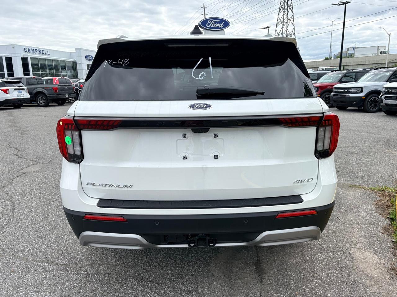 2026 Ford Explorer Platinum 4dr 4x4 Photo