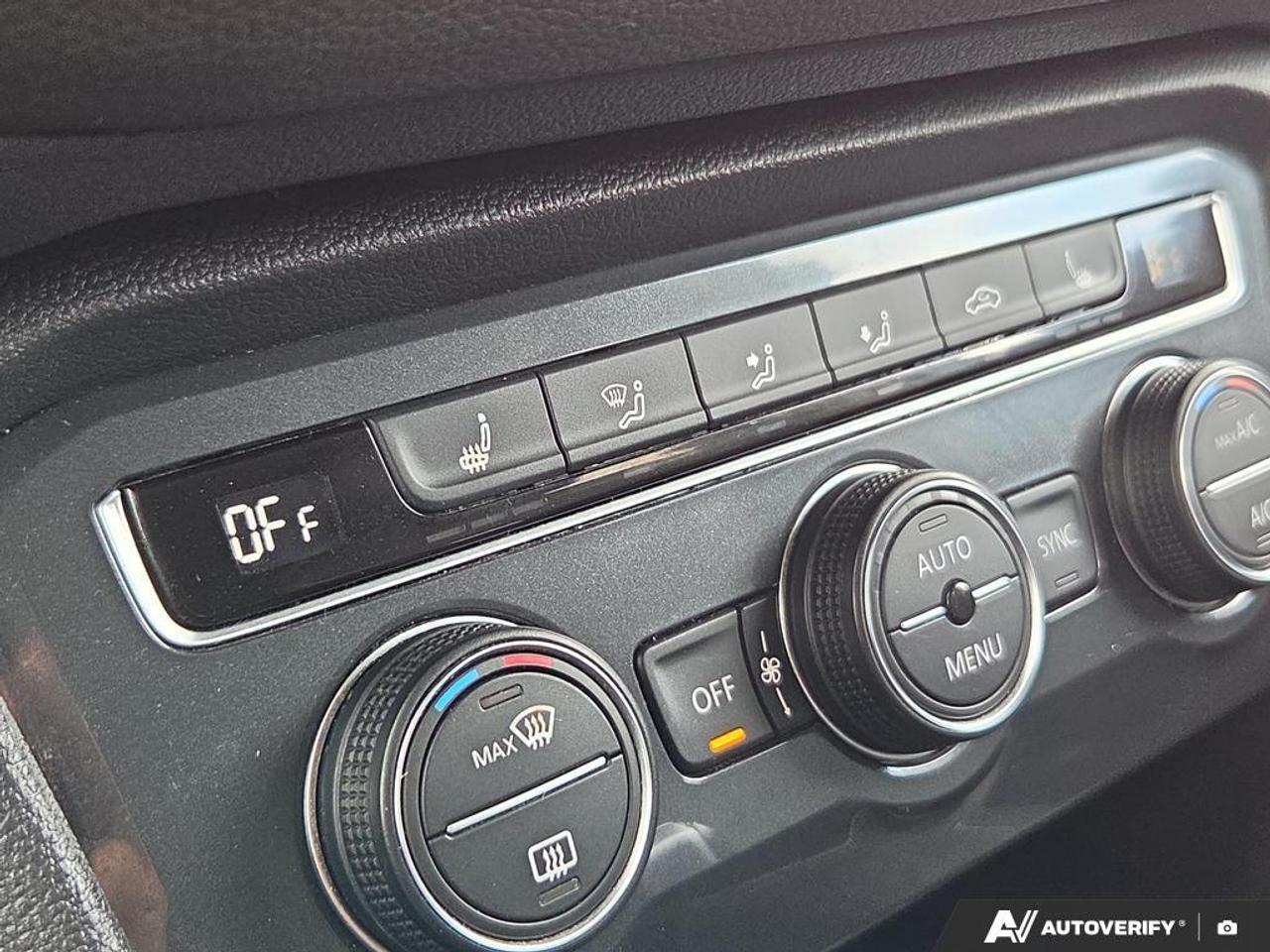 2021 Volkswagen Tiguan United HEATED SEATS   NAVIGATION   LANE ASSIST   S Photo