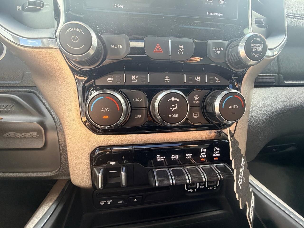 2019 RAM 2500 Laramie 4x4 Mega Cab 6'4  Box Photo