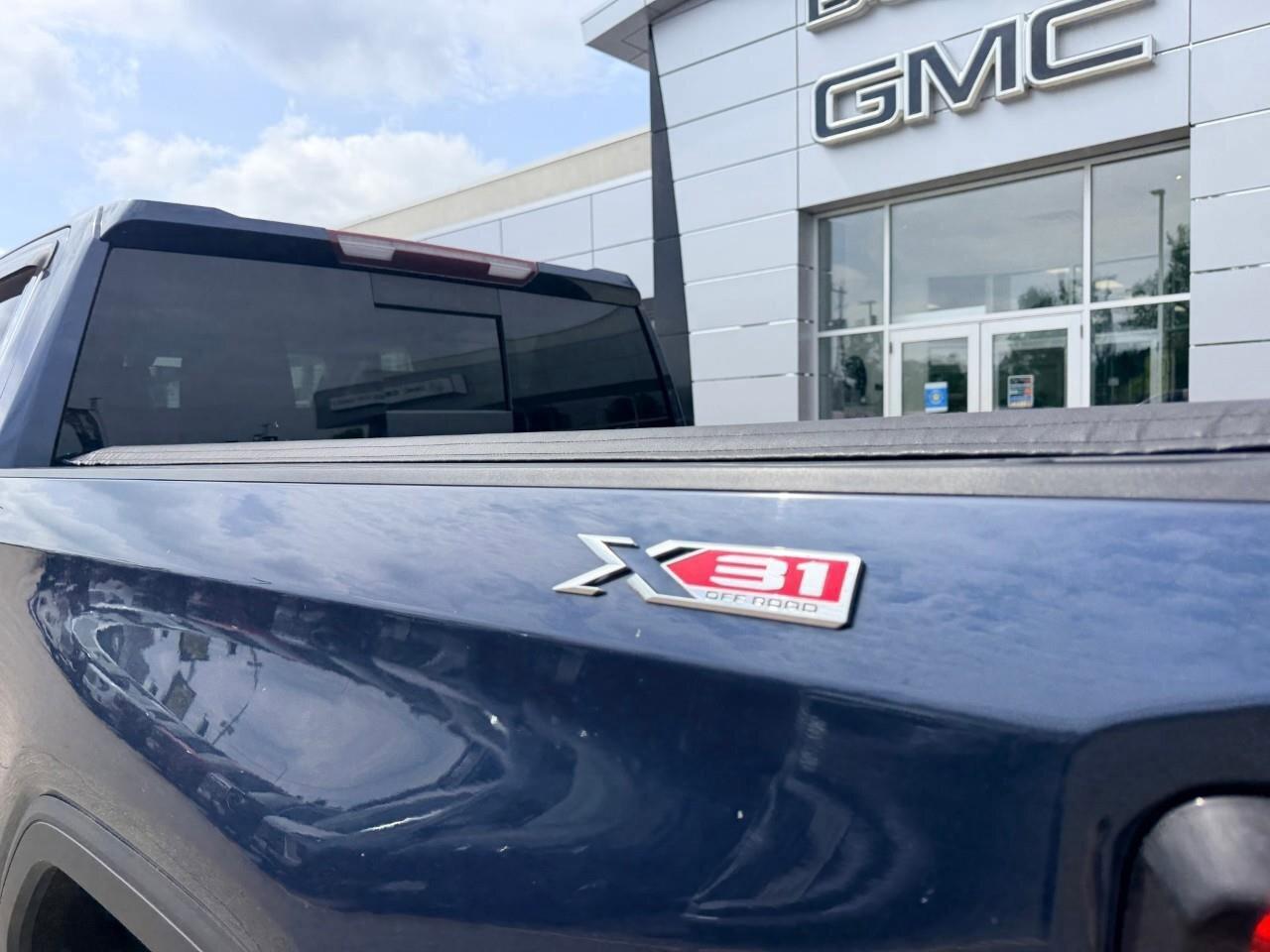 2020 GMC Sierra 1500 4WD Crew Cab 147  SLE Photo