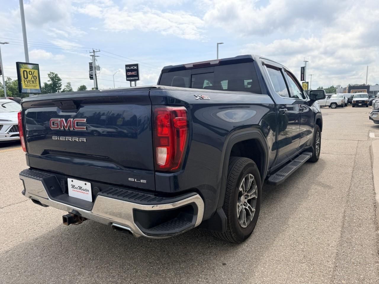 2020 GMC Sierra 1500 4WD Crew Cab 147  SLE Photo