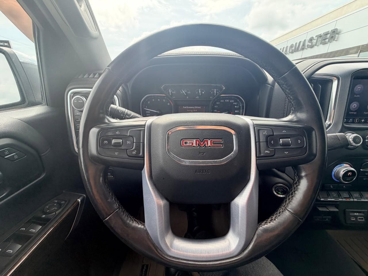 2020 GMC Sierra 1500 4WD Crew Cab 147  SLE Photo