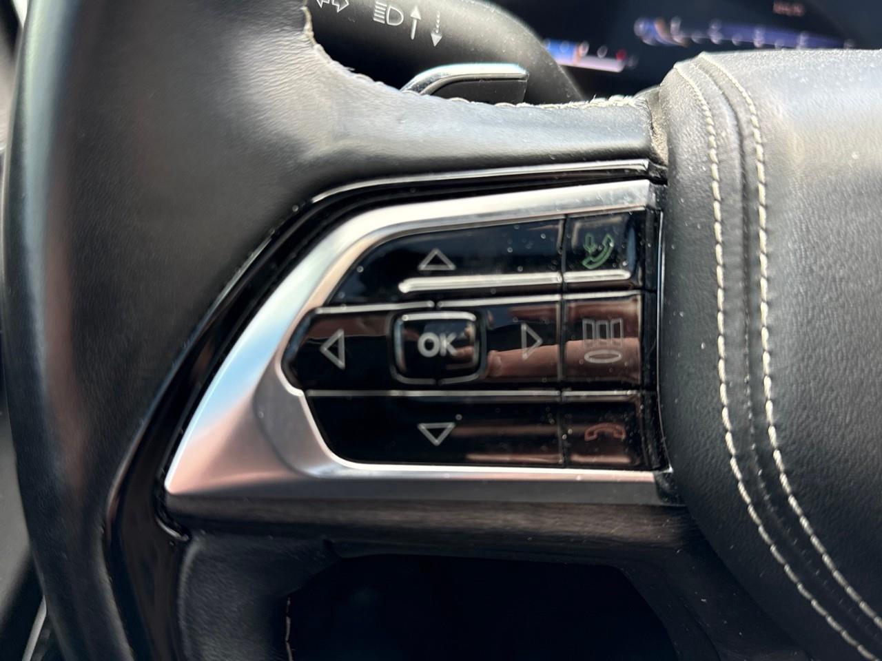 2021 Jeep Grand Cherokee L Overland 4x4 Photo