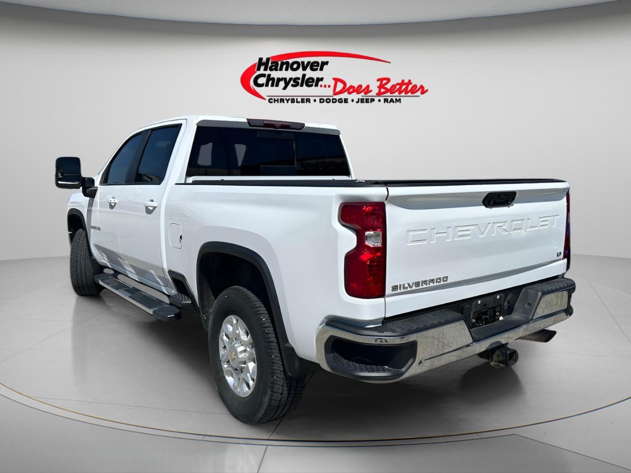 2021 Chevrolet SILVERADO 2500HD 4WD Crew Cab Standard Box LT Photo
