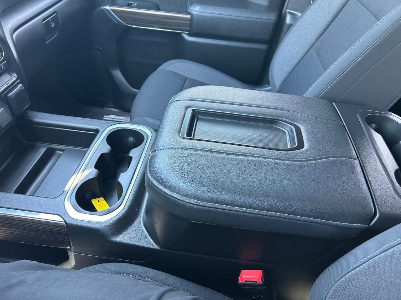 2021 Chevrolet SILVERADO 2500HD 4WD Crew Cab Standard Box LT Photo