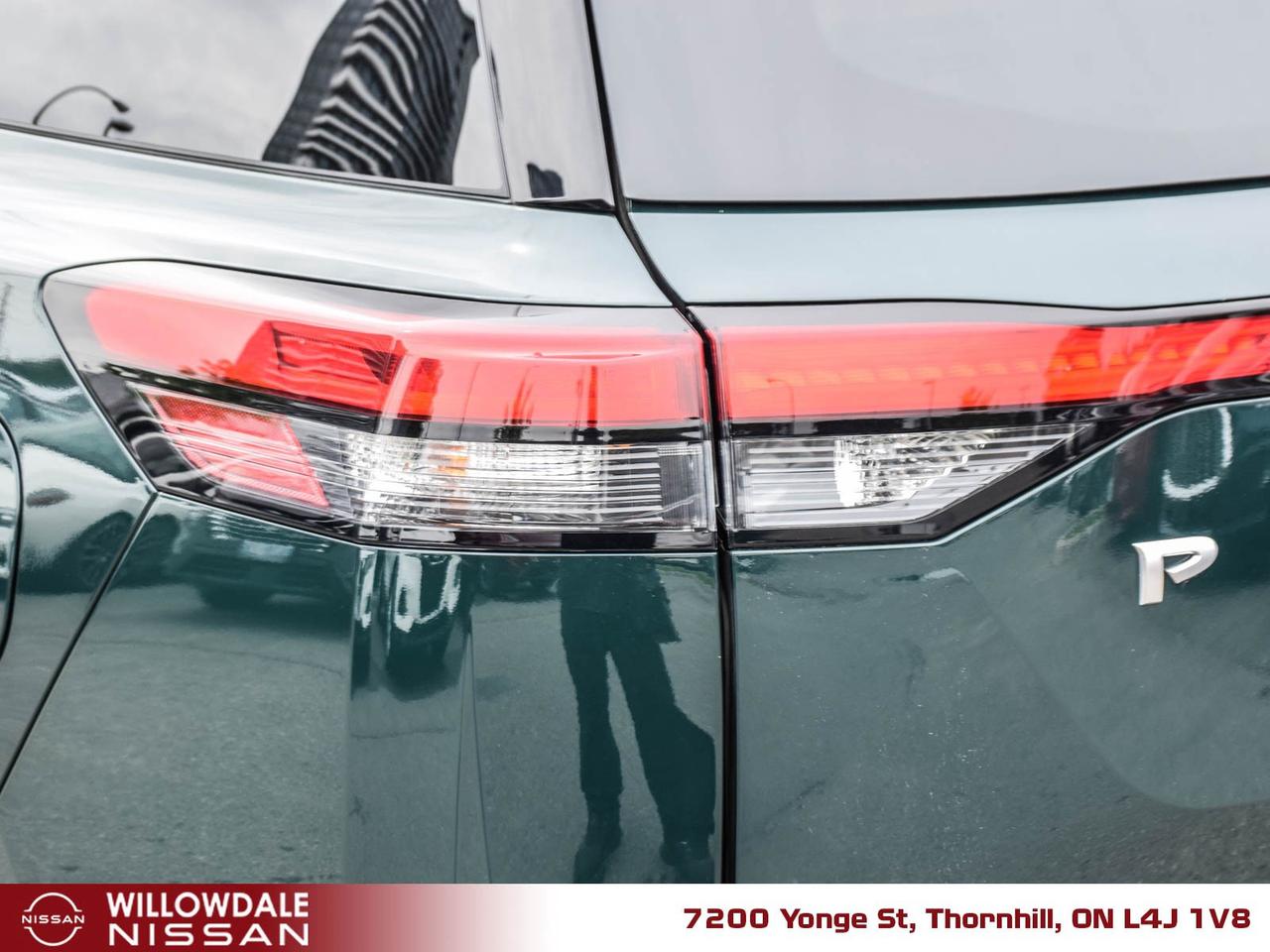 2024 Nissan Pathfinder Platinum 4dr 4x4 Photo