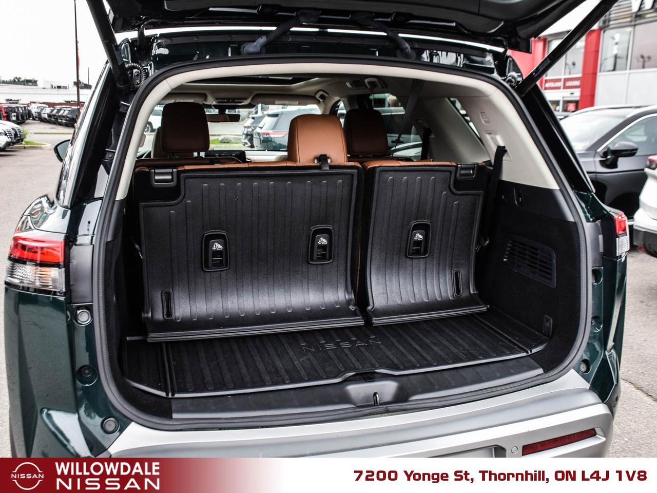 2024 Nissan Pathfinder Platinum 4dr 4x4 Photo