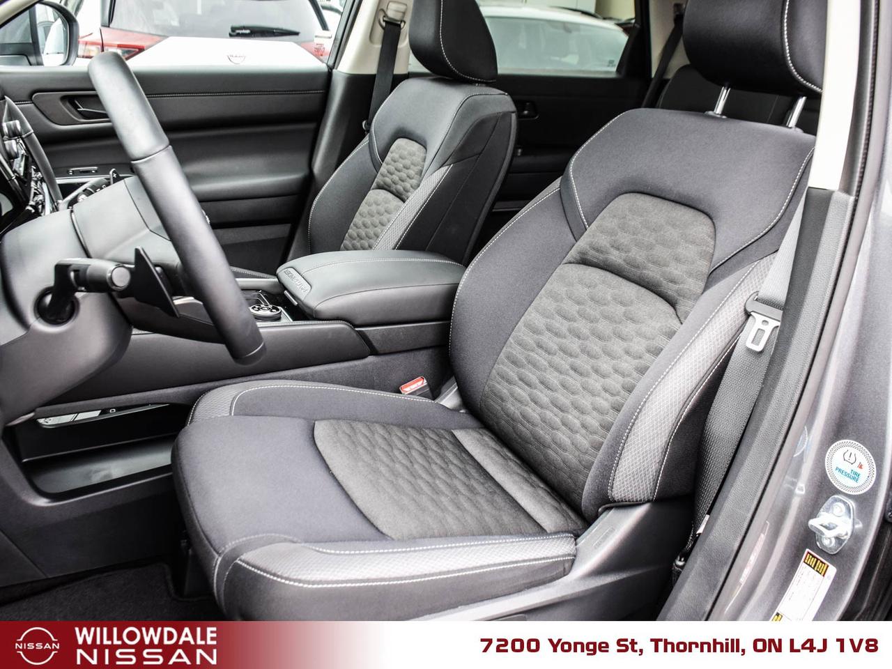 2024 Nissan Pathfinder SV 4dr 4x4 Photo