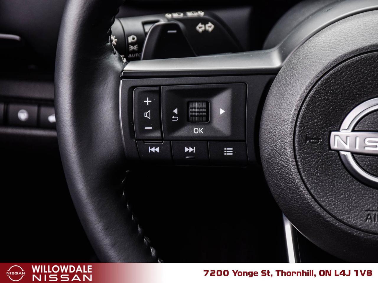 2024 Nissan Pathfinder SV 4dr 4x4 Photo