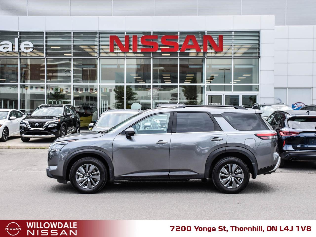 2024 Nissan Pathfinder SV 4dr 4x4 Photo2
