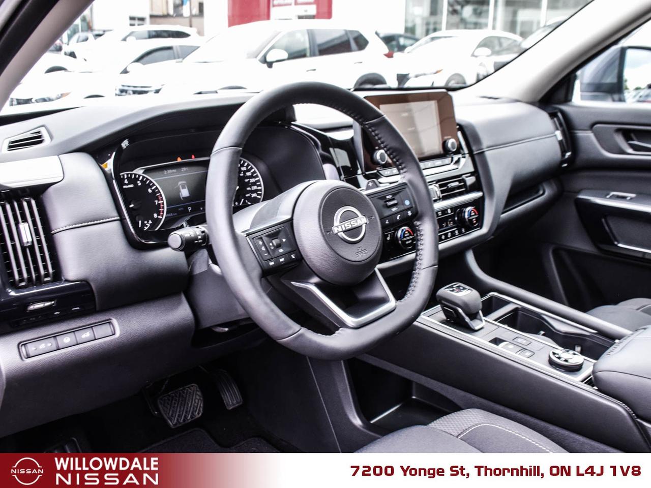 2024 Nissan Pathfinder SV 4dr 4x4 Photo