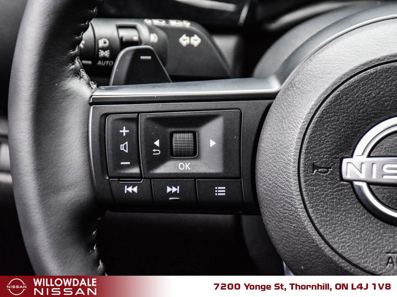 2024 Nissan Pathfinder SV 4dr 4x4 Photo