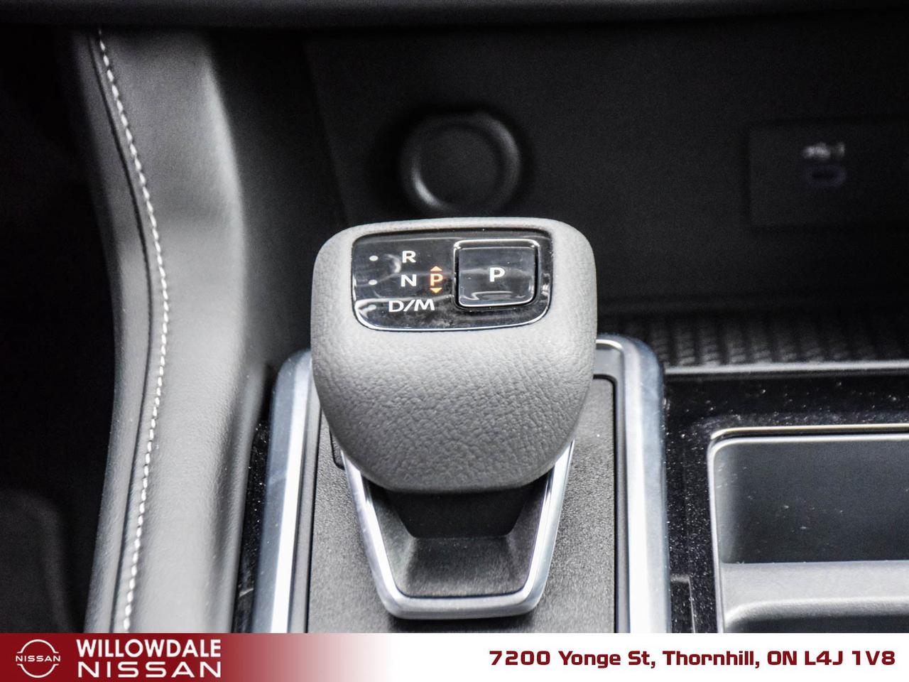 2024 Nissan Pathfinder SV 4dr 4x4 Photo