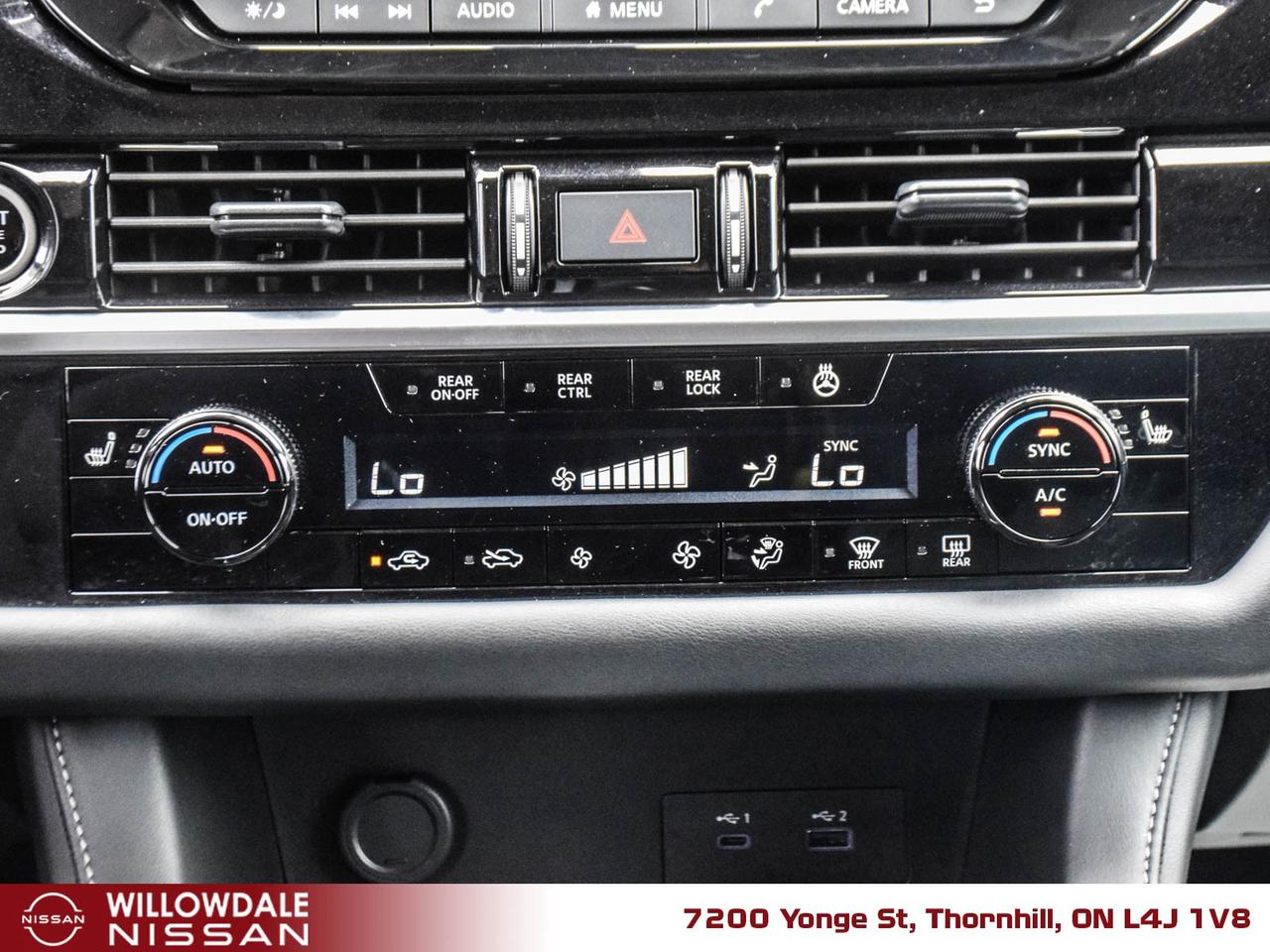 2024 Nissan Pathfinder SV 4dr 4x4 Photo