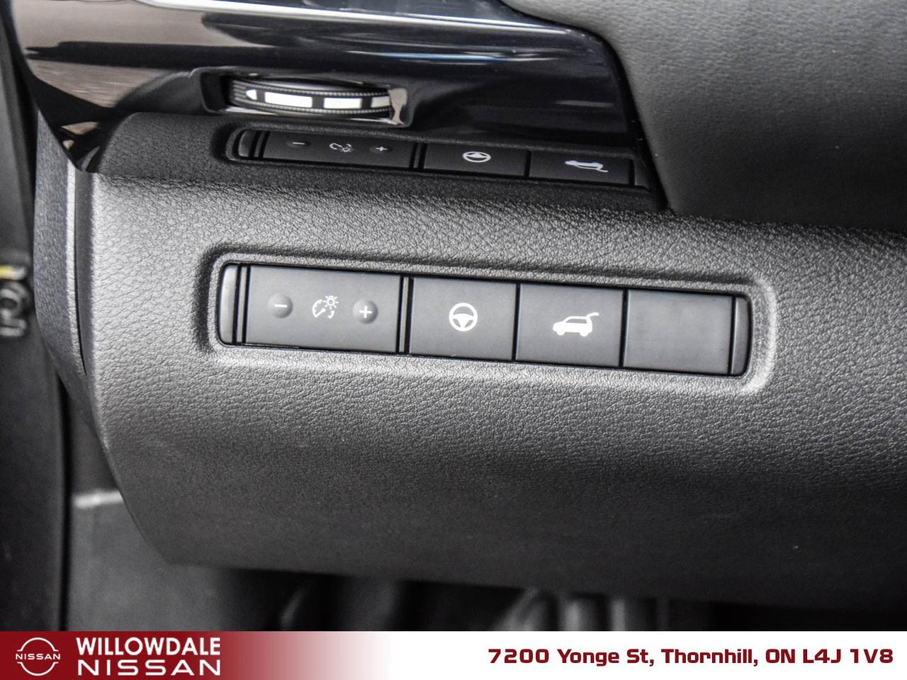2024 Nissan Pathfinder SV 4dr 4x4 Photo