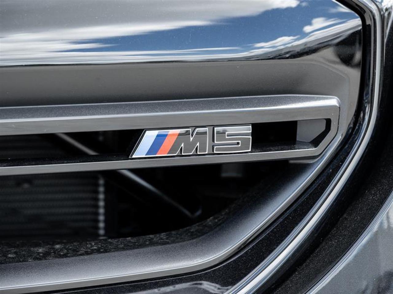 2027 BMW M5 Base 4dr All-Wheel Drive Touring Photo