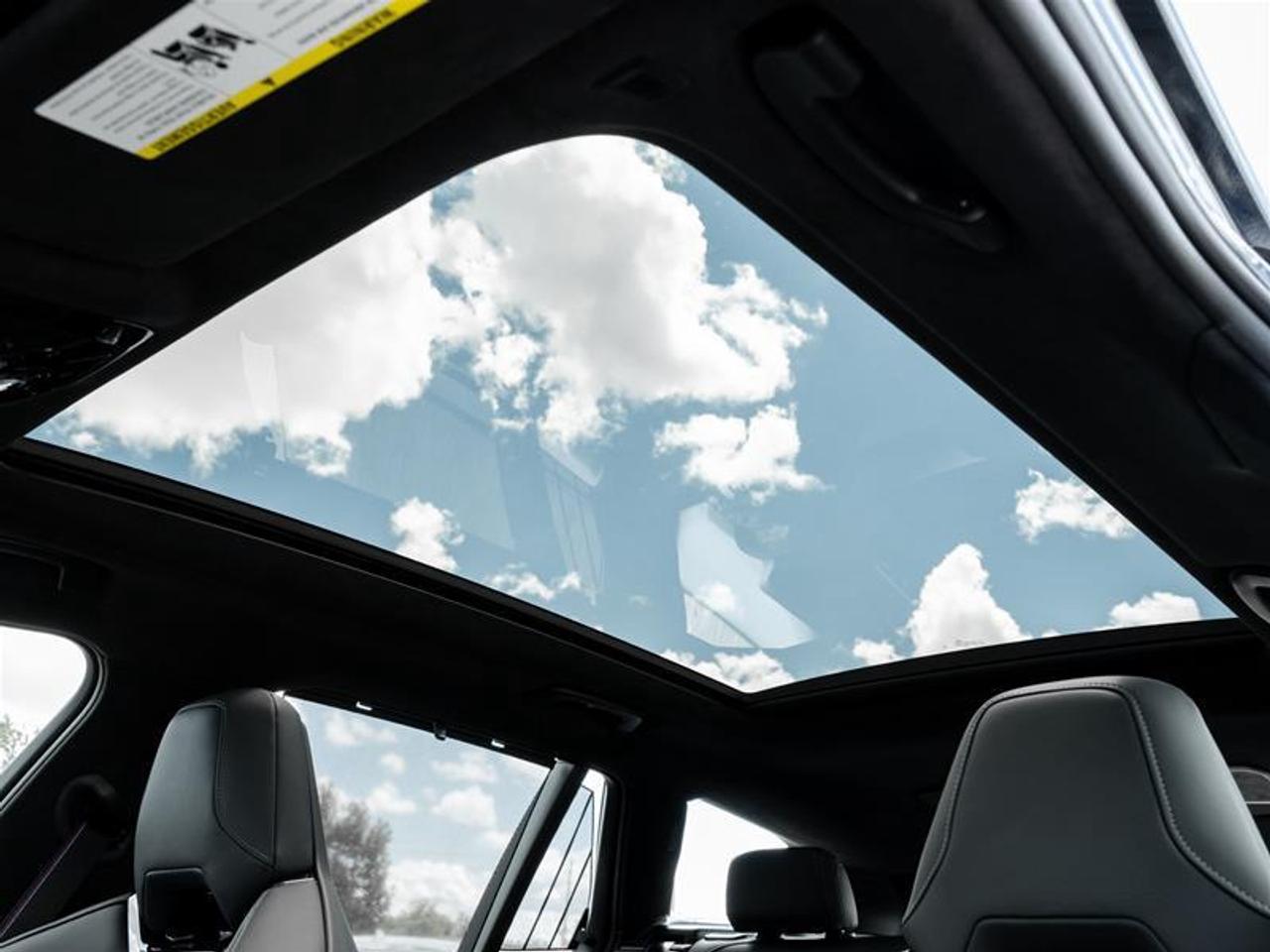 2027 BMW M5 Base 4dr All-Wheel Drive Touring Photo