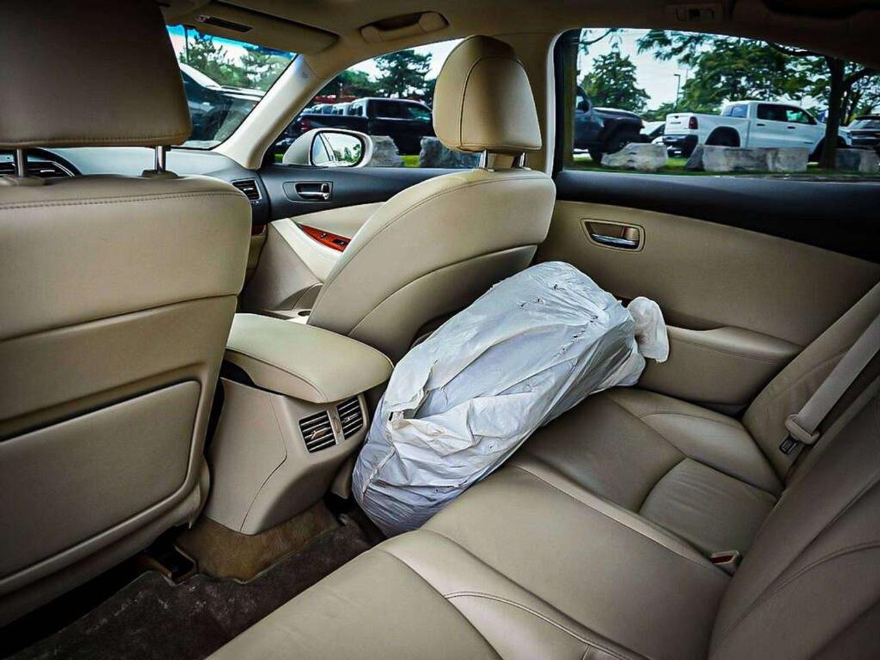 2011 Lexus ES 350  Photo