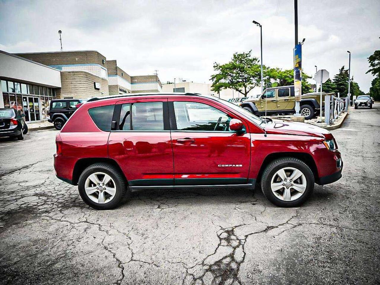 2016 Jeep Compass  Photo