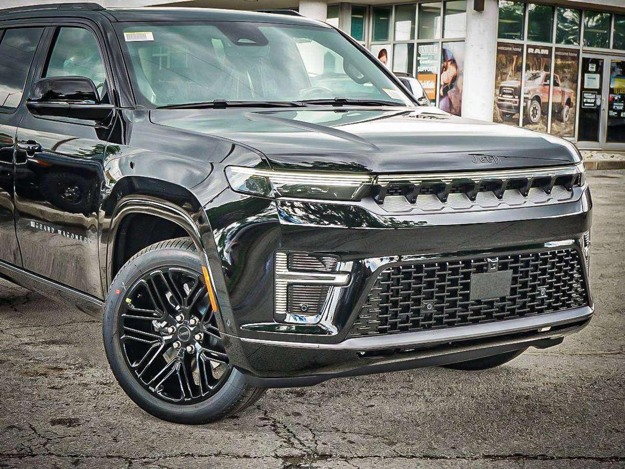 2026 Jeep Grand Wagoneer  Photo5