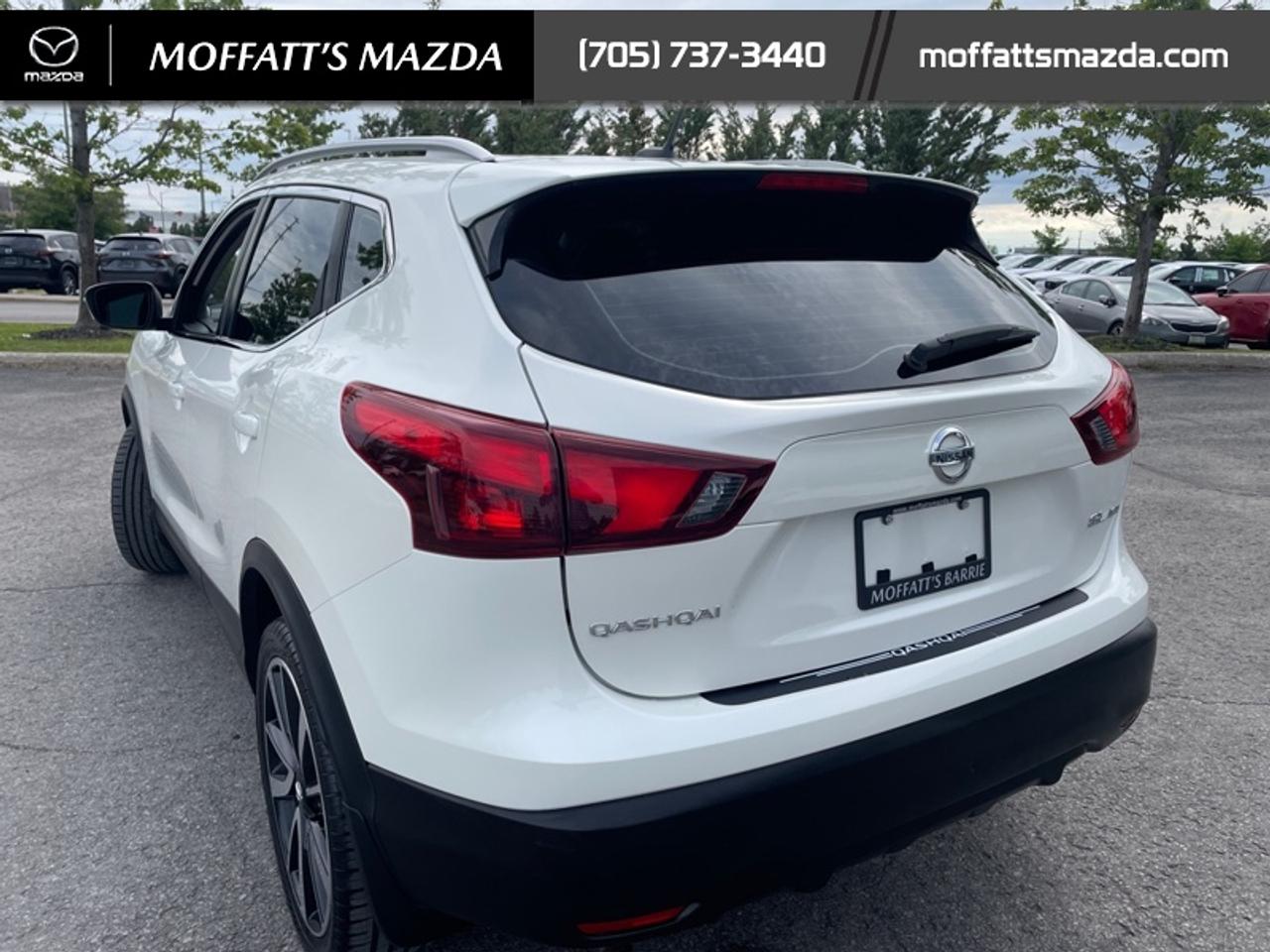 2017 Nissan Qashqai SL Photo