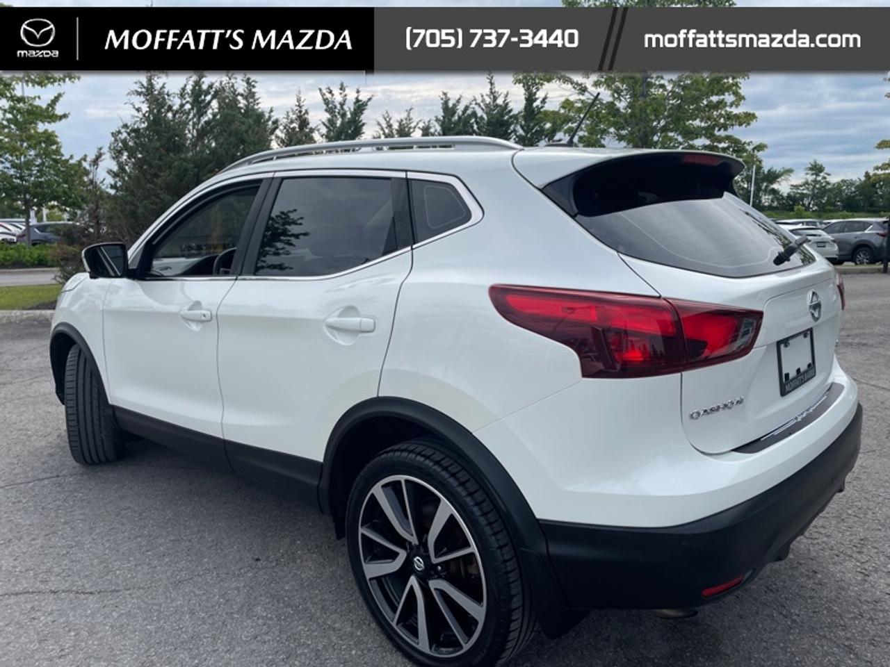 2017 Nissan Qashqai SL Photo