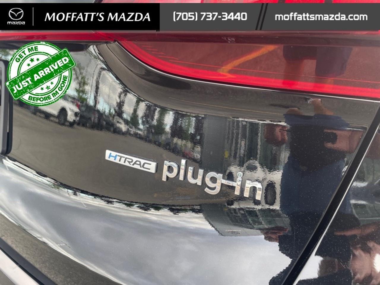 2022 Hyundai Santa Fe Plug-In Hybrid Luxury Photo