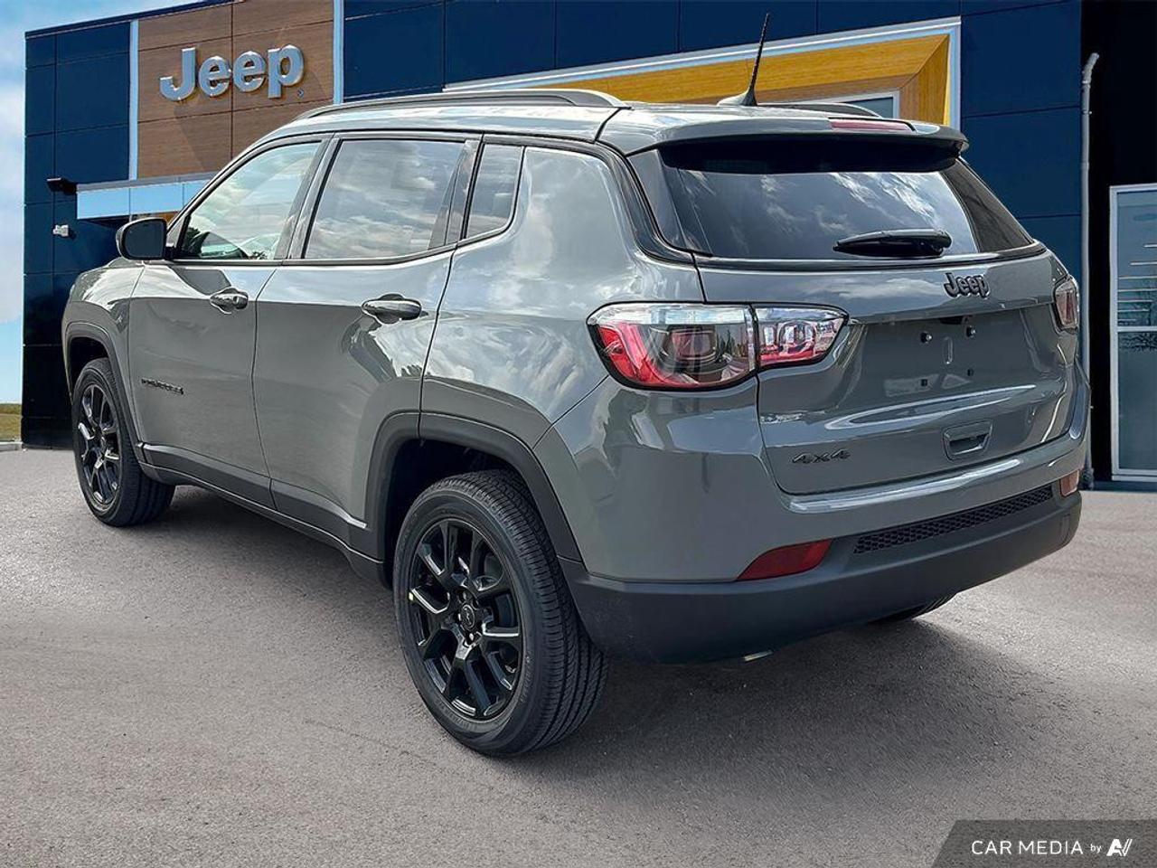 2026 Jeep Compass North 4dr 4x4 Photo3