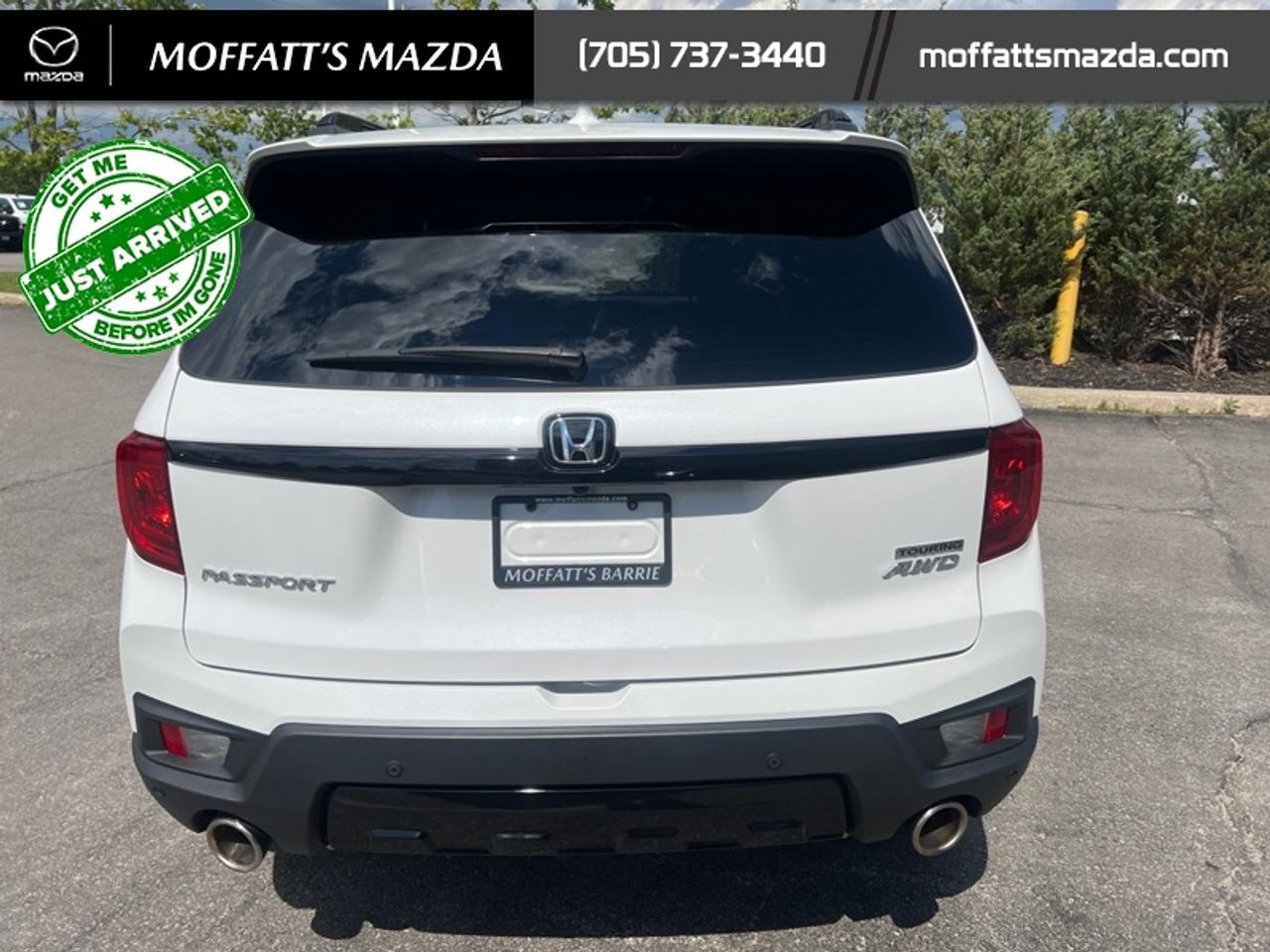 2023 Honda Passport Touring Photo3