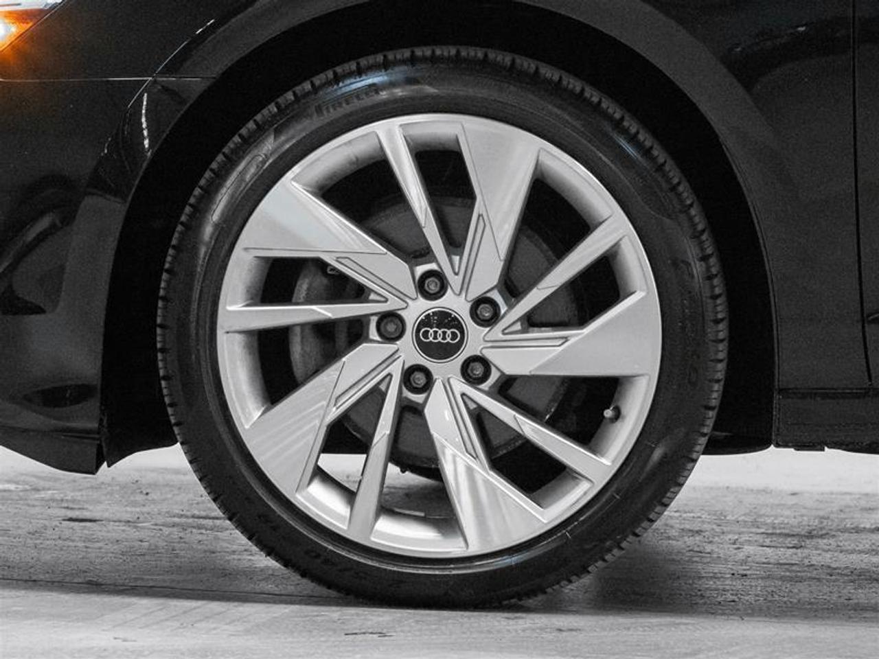 2022 Audi A3 40 Komfort 4dr All-Wheel Drive quattro Sedan Photo4