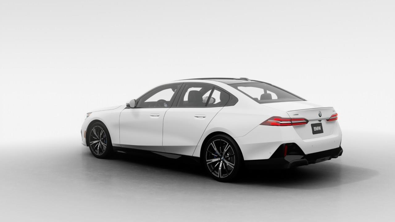 2027 BMW 530 i xDrive 4dr All-Wheel Drive Sedan Photo
