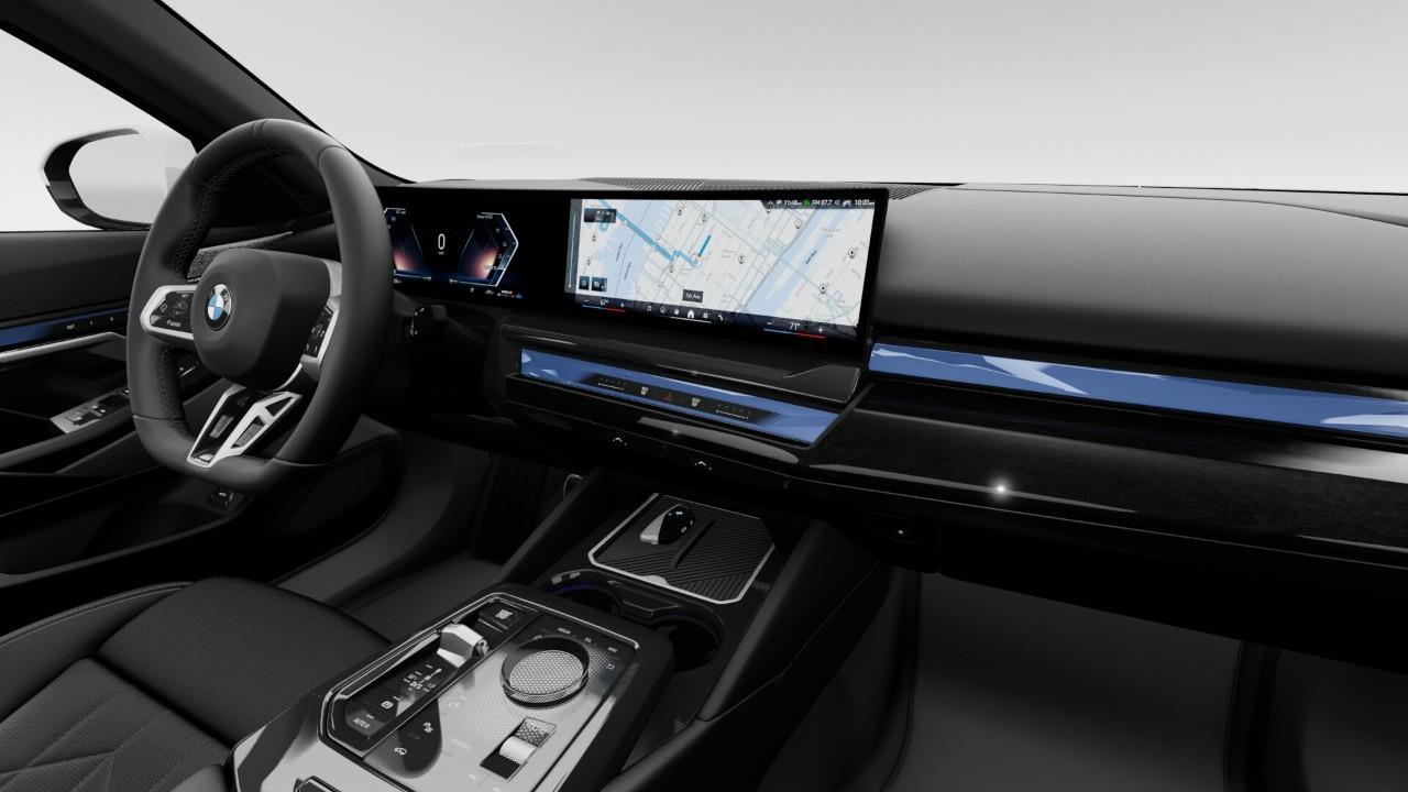 2027 BMW 530 i xDrive 4dr All-Wheel Drive Sedan Photo