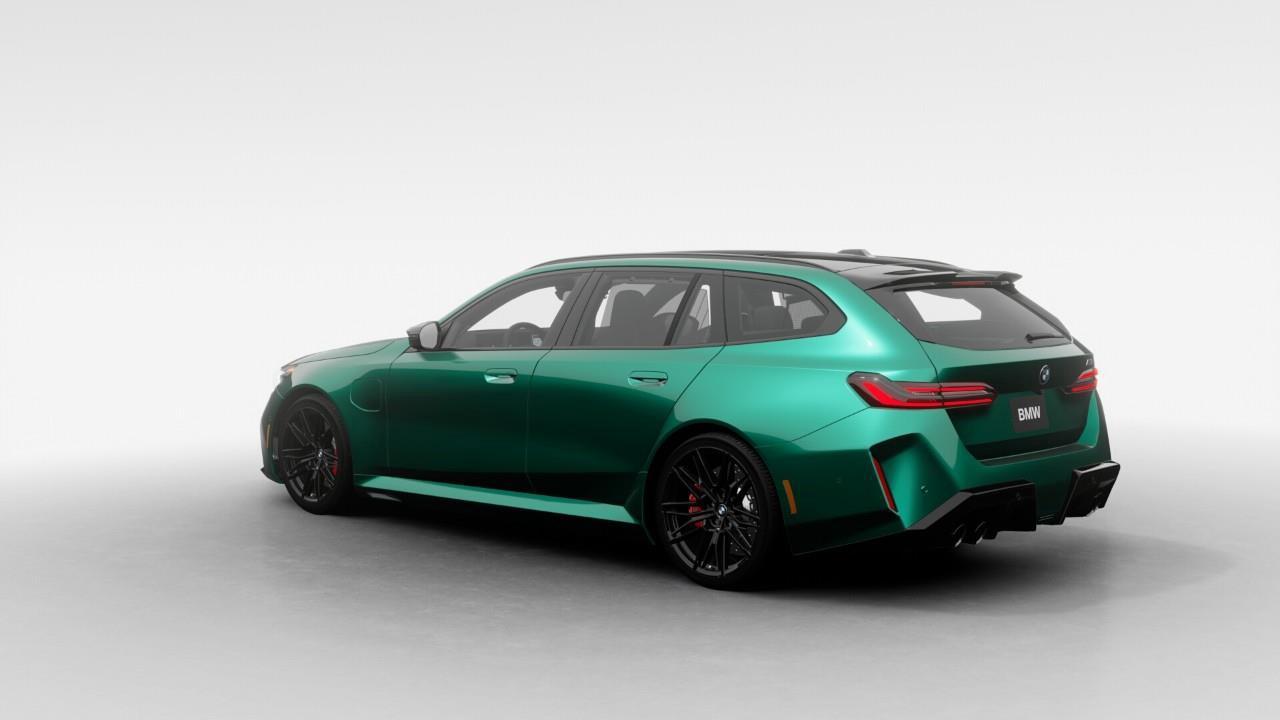2027 BMW M5 Base 4dr All-Wheel Drive Touring Photo
