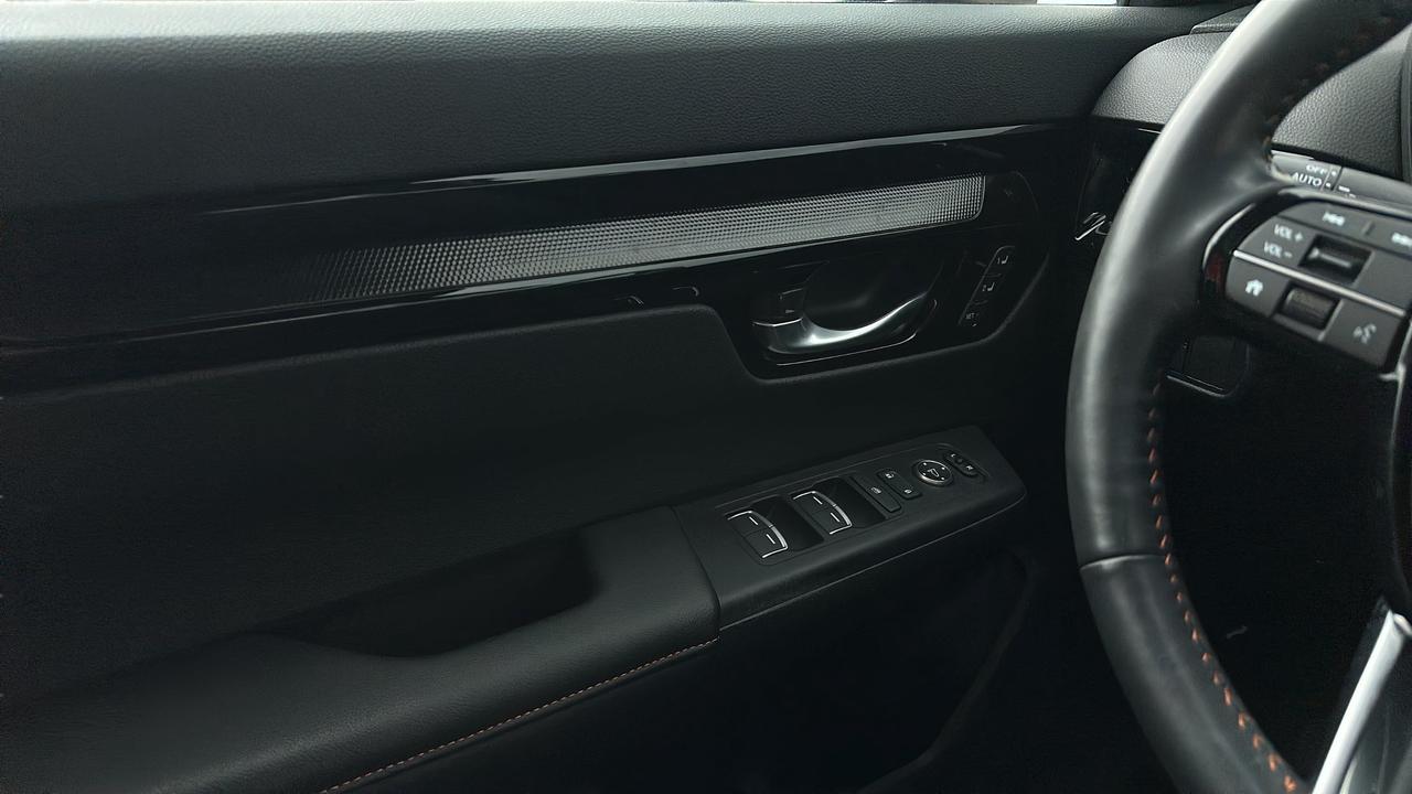 2024 Honda CR-V Hybrid Touring AWD Photo