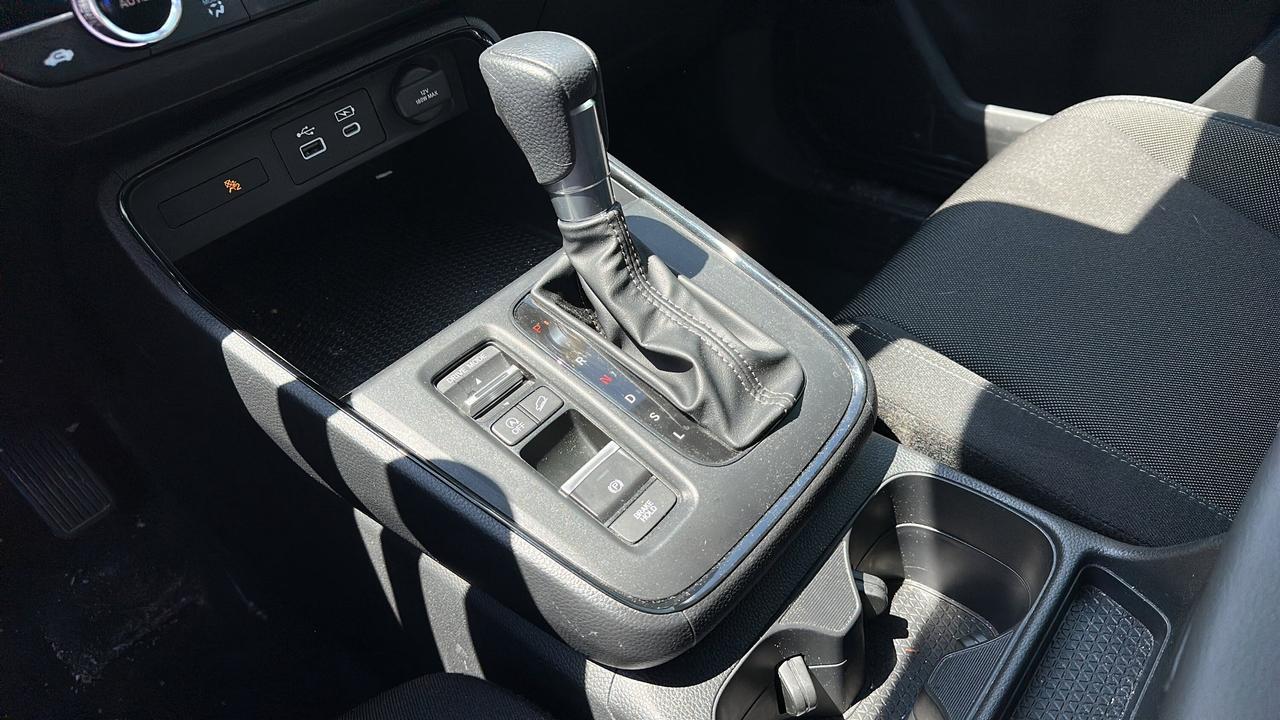 2025 Honda CR-V LX AWD Photo