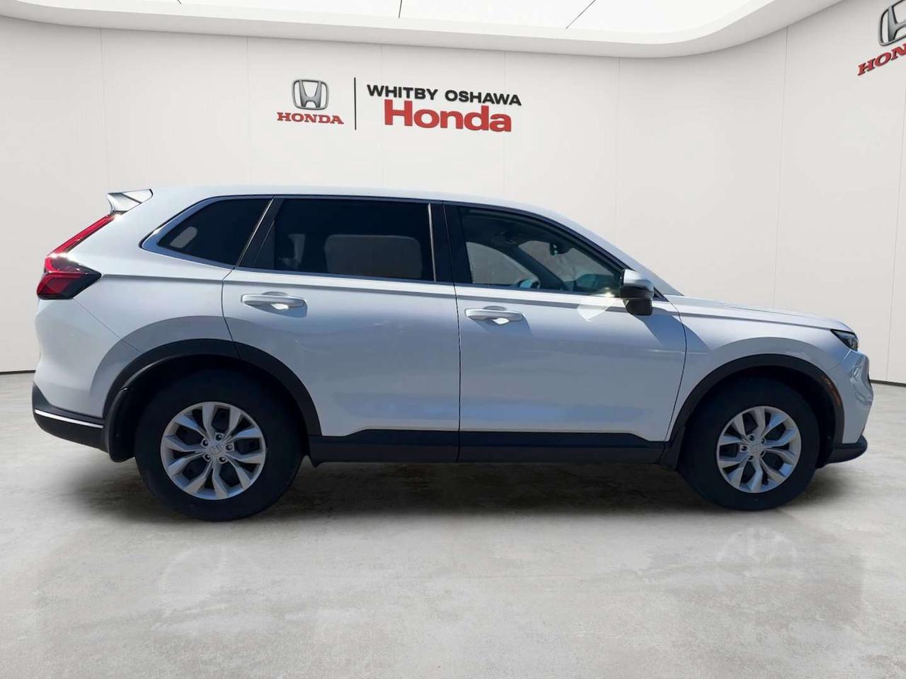 2025 Honda CR-V LX Photo