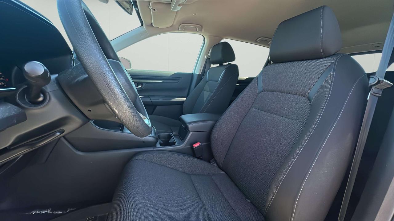2025 Honda CR-V LX Photo