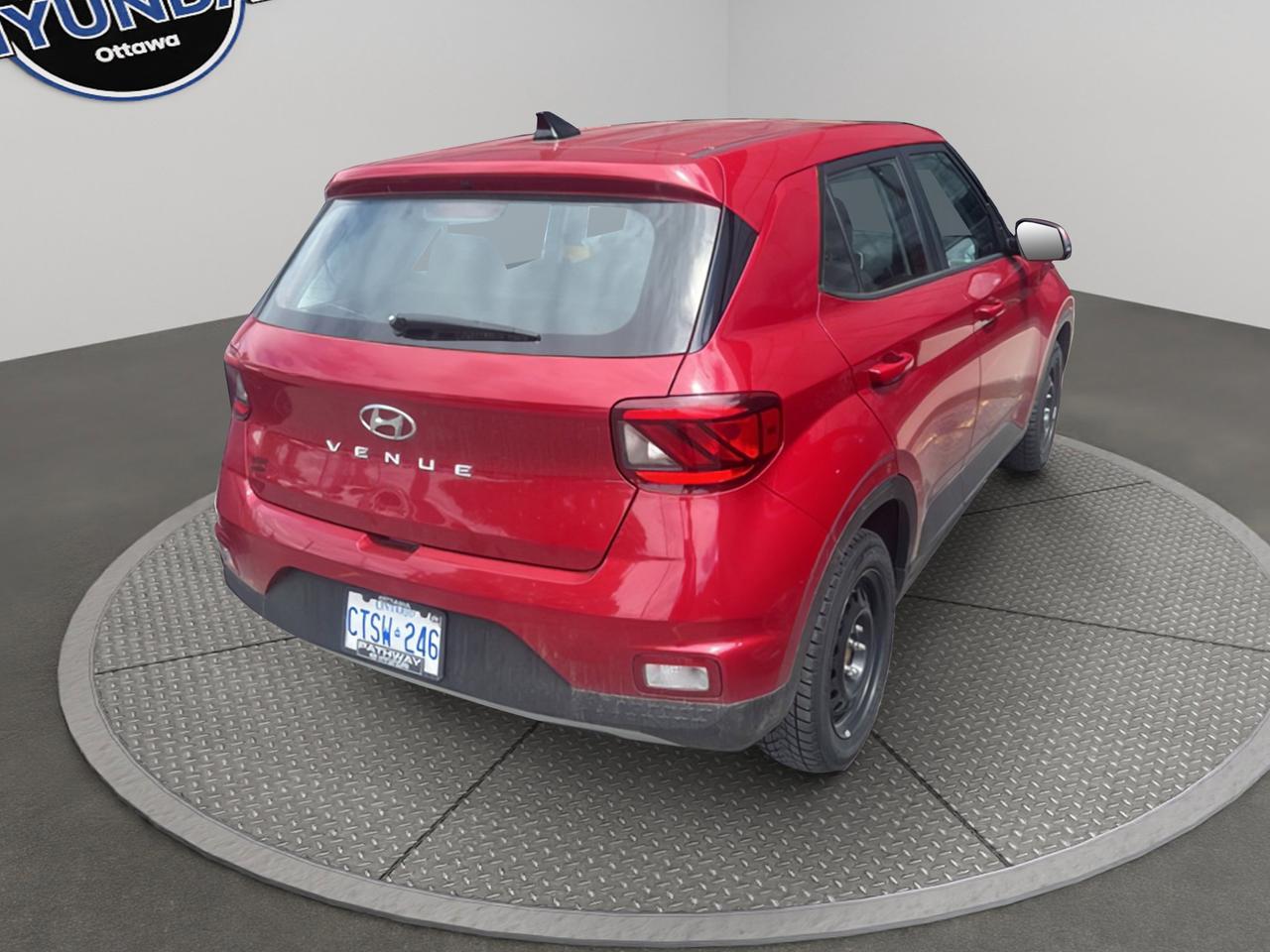 2021 Hyundai Venue Essential Photo
