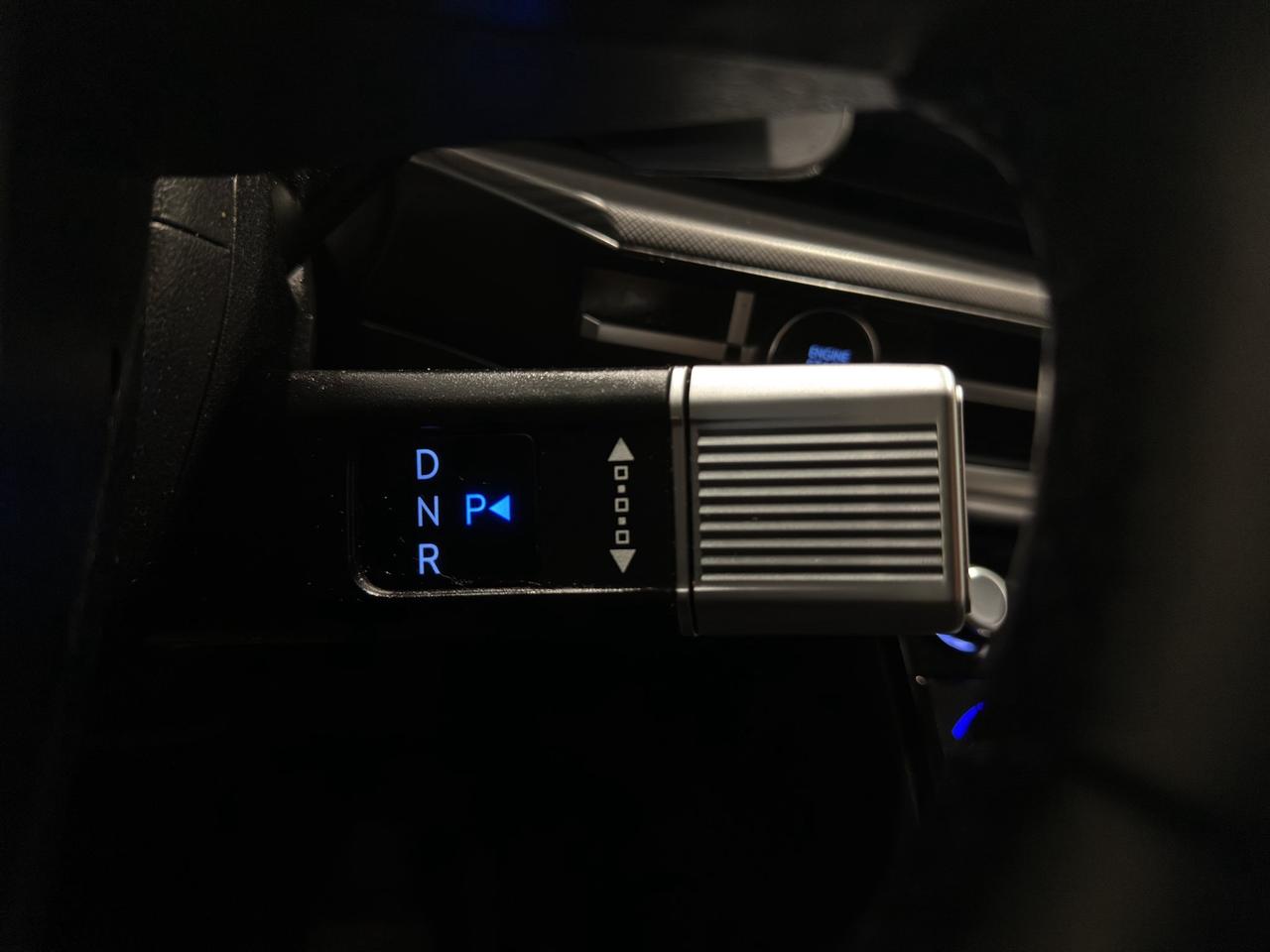 2025 Hyundai Santa Fe XRT | Reverse Cam | Heated Seats Photo