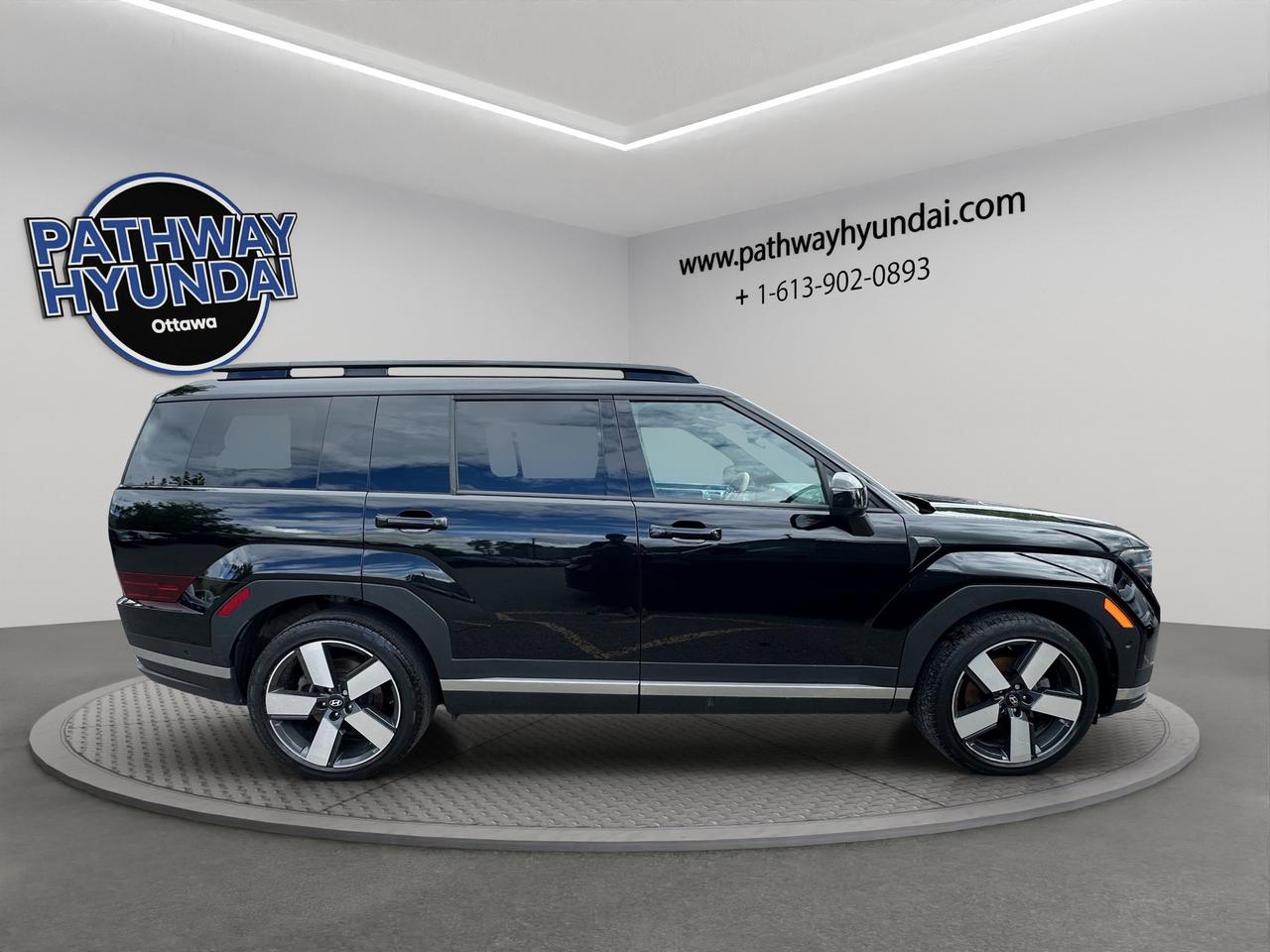 2024 Hyundai Santa Fe Luxury | Reverse Cam | Heated Seats Photo2